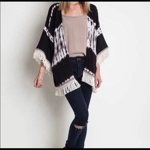 Tie Dye Fringe Black and White Hippie Boho Kimono Anthropologie Umgee